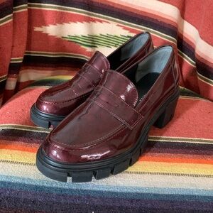 Sincerely Jules Women's Burgundy Loafers